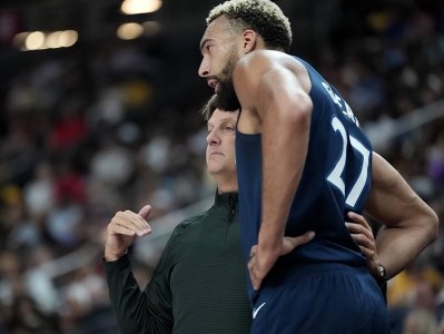 爱游戏-NBA常规赛国际比赛日走向成谜，托特纳姆更衣室发声，质疑声仍在，心理建设被强调的简单介绍